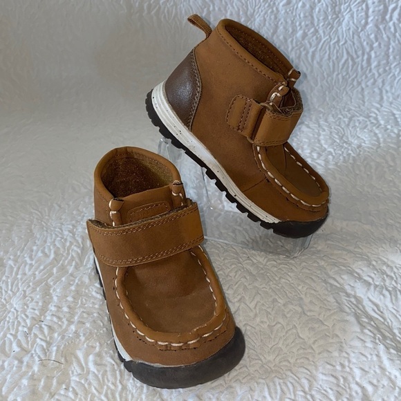 Carter's AX-CR Chukka Style Boots - Picture 1 of 11